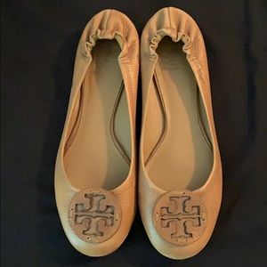 Tory Burch Reva size 9